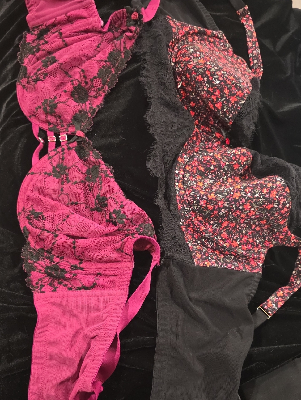 Cacique Hot Pink Lace Plunge Bra And Black French Balconette Bra 42DD